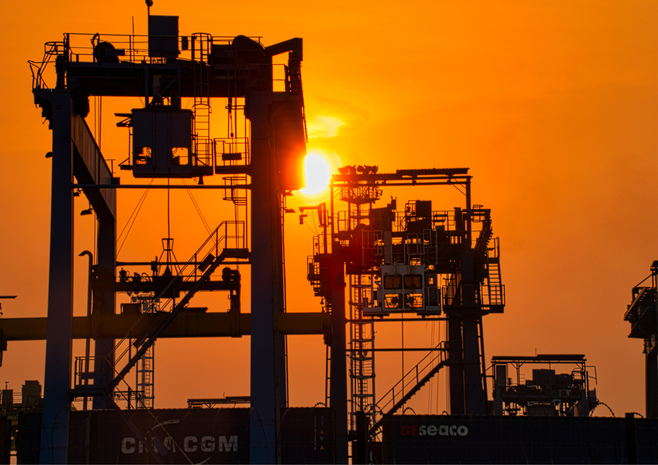 Commercial & Industrial Tank Cleaning